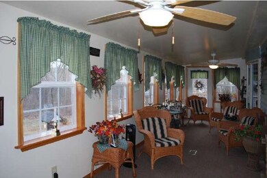 660 Marshall Rd, Glenmoore, PA 19343 - photo 3