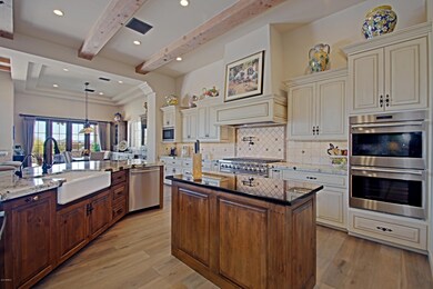 Kitchen 12