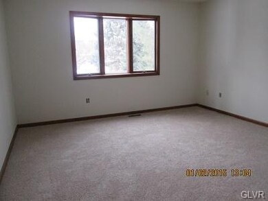 3215 S Front St, Whitehall, PA 18052 - photo 3