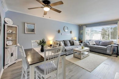 17298 W Maple Ln, Gurnee, IL 60031 - photo 7