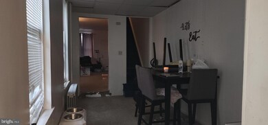 722 Locust St, Reading, PA 19604 - photo 6