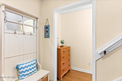 05_833SloopPoint5_mls