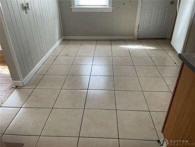230 Pointview Ave, Dayton, OH 45405 - photo 6