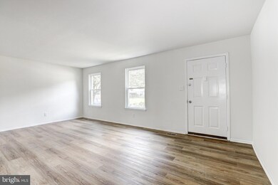 607 Burlington Ct, Edgewood, MD 21040 - photo 3