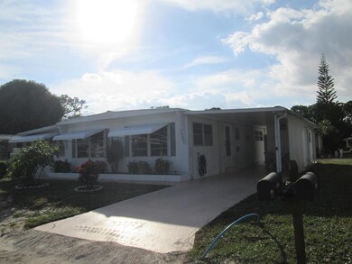 6403 S Elm Ln, Atlantis, FL 33462 - photo 3