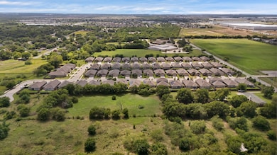 10601 Summer Place Ln, Fort Worth, TX 76140 - photo 6