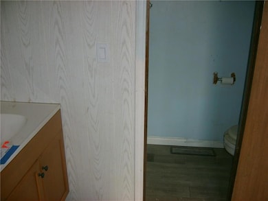 309 W 3rd St, Franklin, KS 66735 - photo 7