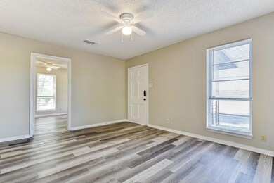 306 Jennie Ln, Denison, TX 75020 - photo 5