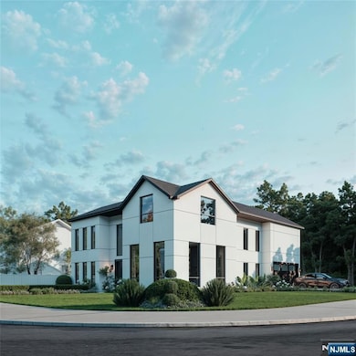 648 Falmouth Ave, Paramus, NJ 07652 - photo 3