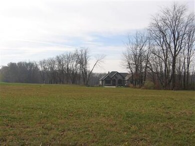 2805 N Palmer Ave, La Porte, IN 46350 - photo 5