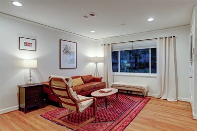 2030 Saxon Dr, Houston, TX 77018 - photo 7