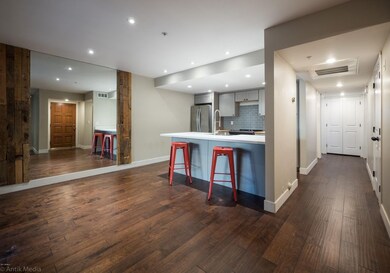 Eat in Kitchen