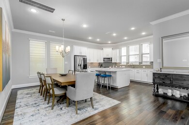 1118 Shepherd Oaks Dr, Houston, TX 77018 - photo 4