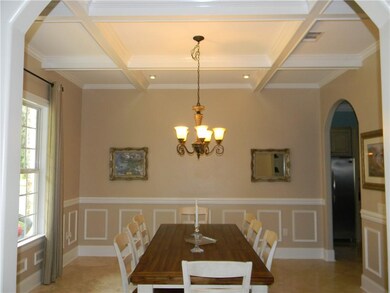 Large dining room off the front door entry and kit