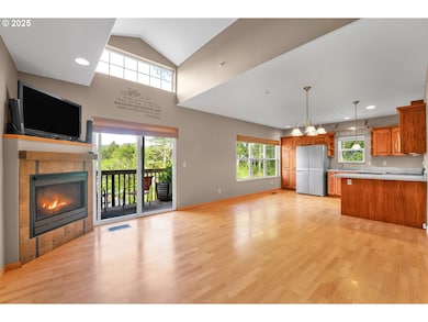 Living Room/Dining Room