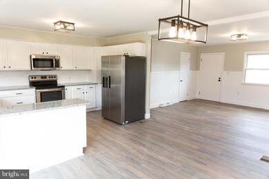 15609 Senedo Rd, Edinburg, VA 22824 - photo 3