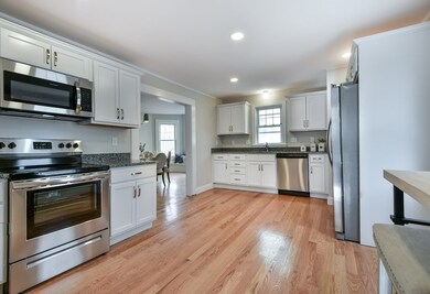 38 Auburn St, Woburn, MA 01801 - photo 5