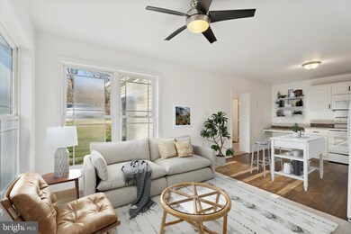 98 N Bacton Hill Rd unit A, Malvern, PA 19355 - photo 2