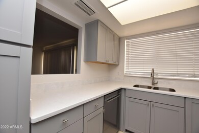 5301 S Mitchell Dr, Tempe, AZ 85283 - photo 6