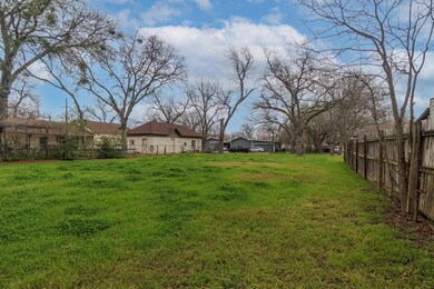 1111 N Douglas - Lot 2 Ave, Cleburne, TX 76033 - photo 3