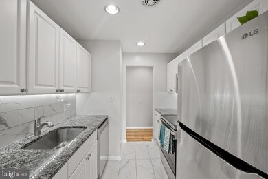 7905 Coriander Dr unit 303, Gaithersburg, MD 20879 - photo 5