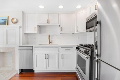 12-web-or-mls-101Danforth-8
