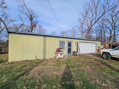 23105 Lawrence 1200, Aurora, MO 65605 - photo 3