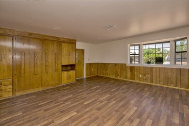 006_Family Room View