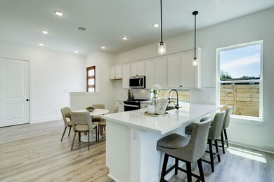 8315 Hoffman St, Houston, TX 77016 - photo 6