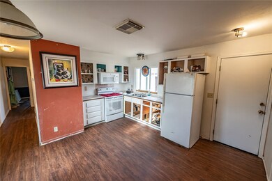 3833 W Burro Dr, Golden Valley, AZ 86413 - photo 5