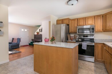 22 Missy Dr New Gloucester ME-large-004-