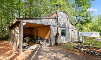 1053 Oliver Hill Rd, Dover Foxcroft, ME 04426 - photo 4