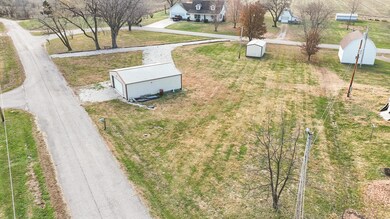 214 E Front St, Bucklin, MO 64631 - photo 5