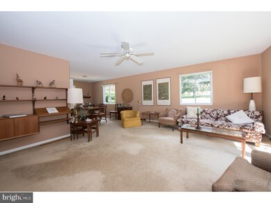 2061 Matson Cir, Villanova, PA 19085 - photo 2
