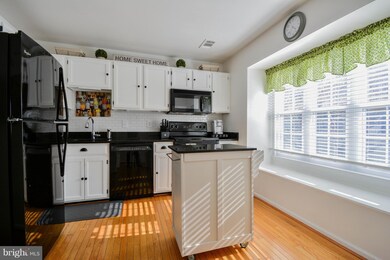 4199 Stockbridge Dr, Dumfries, VA 22025 - photo 3