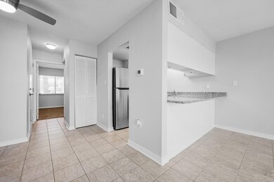 101 Old Ferry Rd-Unit 29B-Shalimar4
