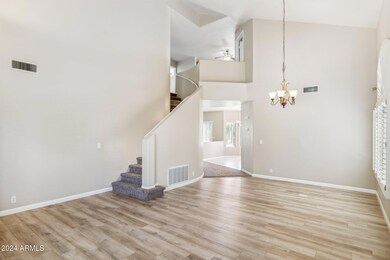 7-web-or-mls-2212-w-myrtle-dr