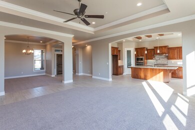 2113CadjewSt-MLS-5