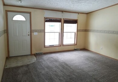 397 E Washington Rd, Hillsborough, NH 03244 - photo 6