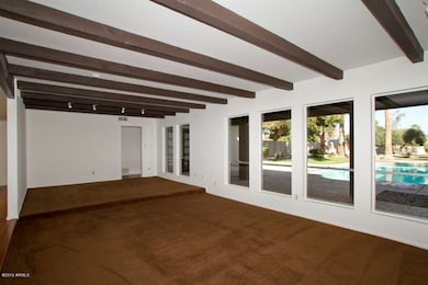 DesertHillsScottsdaleLivingRoomLookingTo