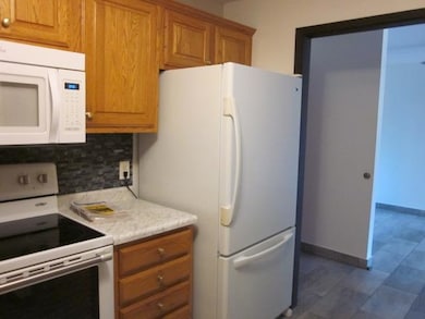 Cloisters of Forest Hills, Rockford, IL 61114 - photo 6