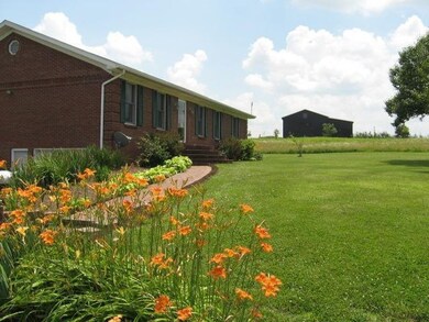 1501 Talmage Mayo Rd, Harrodsburg, KY 40330 - photo 4