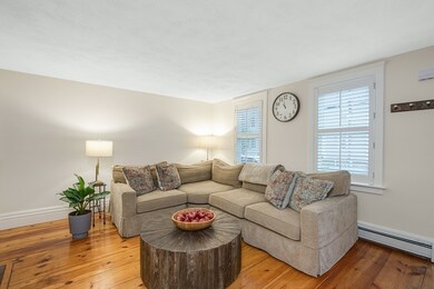 31-35 Warren St unit 2, Newburyport, MA 01950 - photo 5