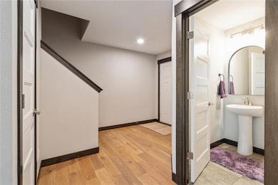 3509 Pioneer Ave SE, Cedar Rapids, IA 52403 - photo 4