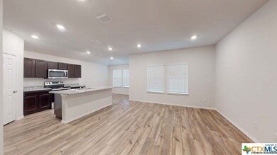 409 Minnie J Loop, Copperas Cove, TX 76522 - photo 3