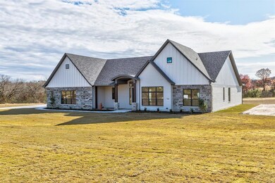 434 Younger Ranch Rd, Azle, TX 76020 - photo 3