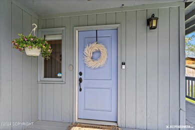 1720 Rebel Ridge Dr, Anchorage, AK 99504 - photo 3