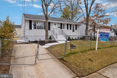 2105 Columbia Ave, Hyattsville, MD 20785 - photo 2
