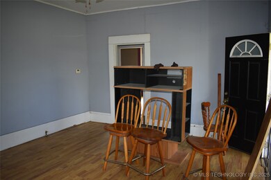 1114 E Kirk St, Hugo, OK 74743 - photo 4