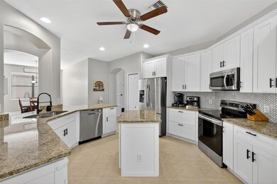 11945 Country Day Cir, Fort Myers, FL 33913 - photo 6